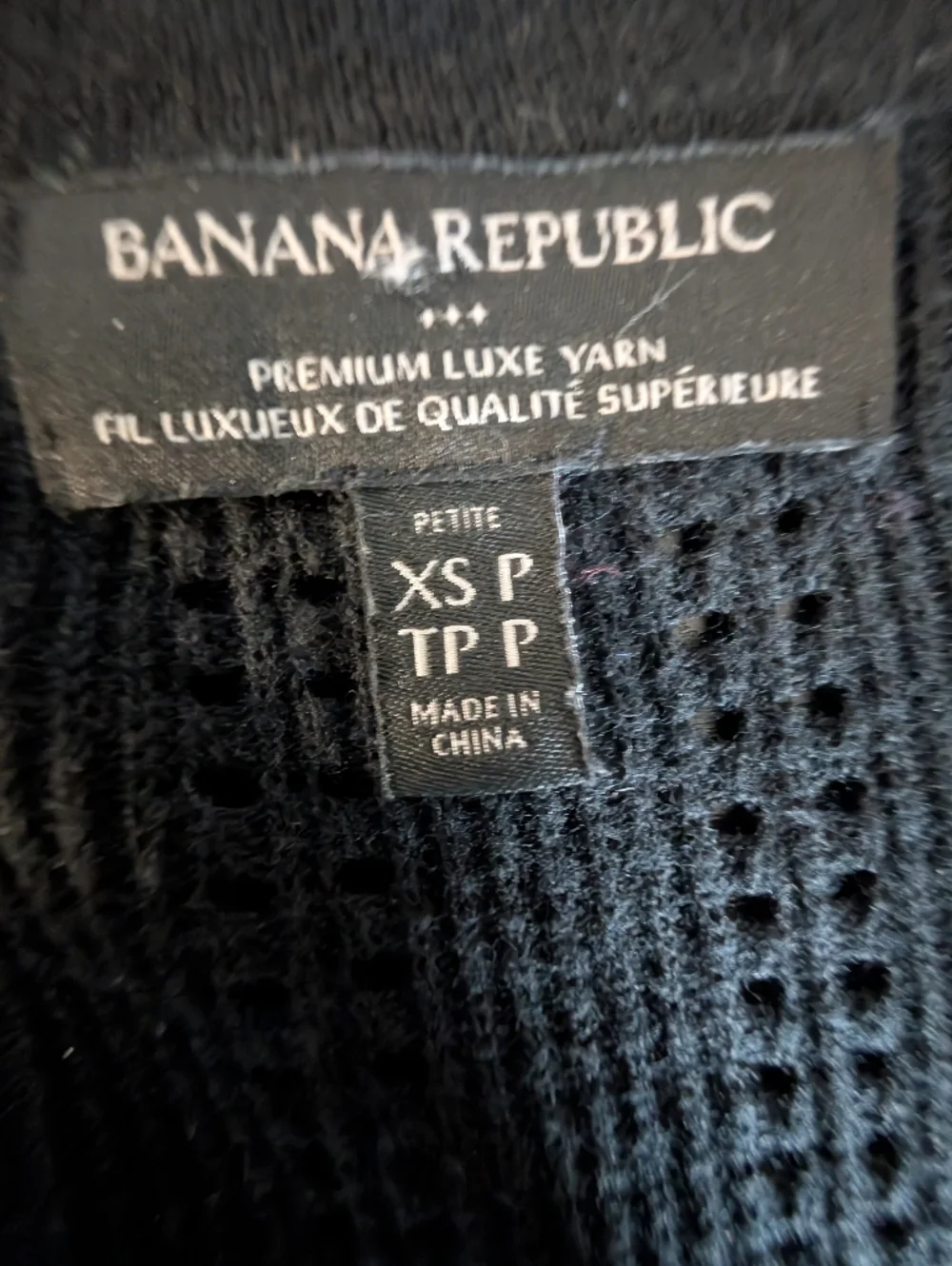 Banana Republic Premium Luxe Silk Cashmere Cotton Blend Pointelle Cardigan XSP - Picture 3 of 6